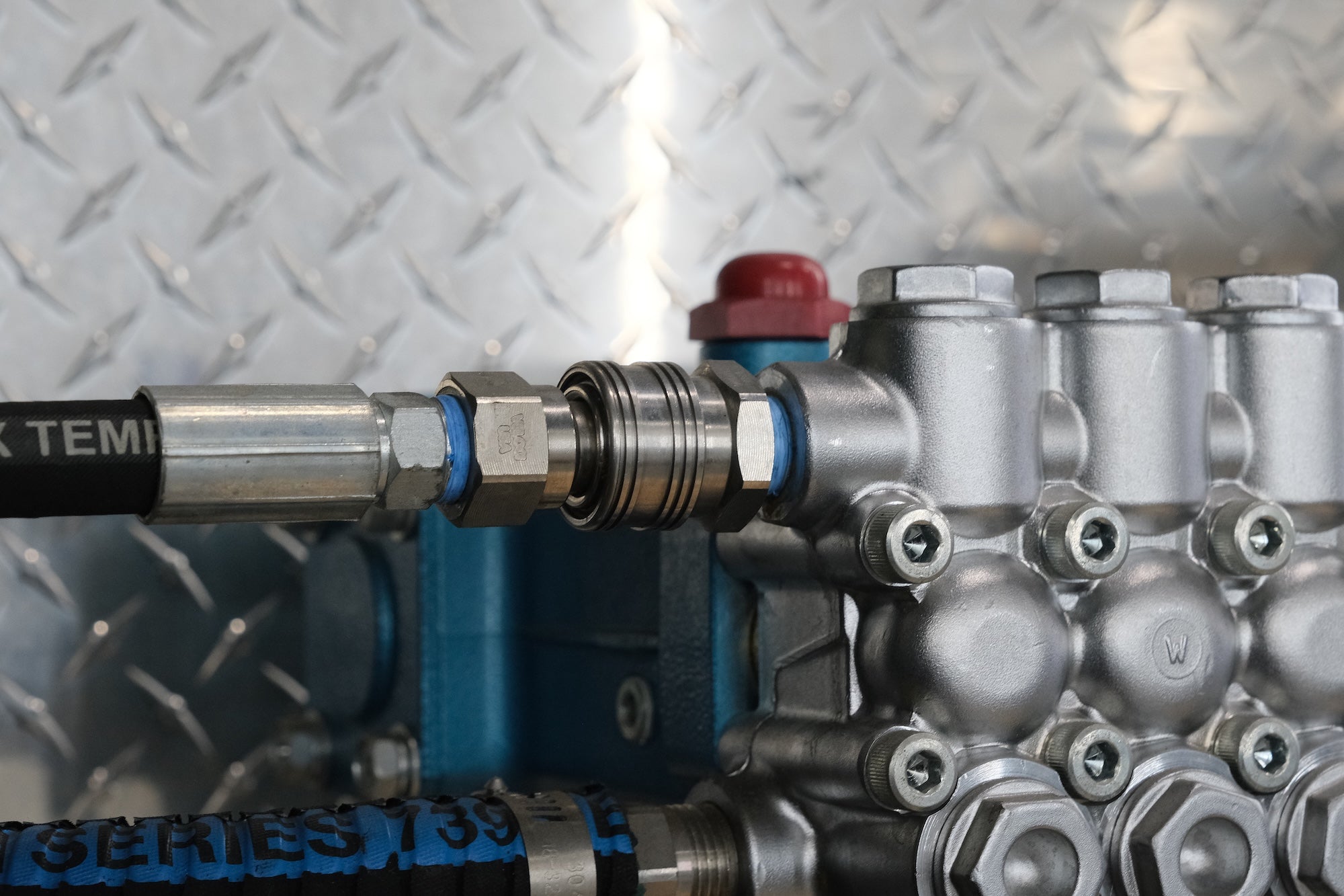 PRIMA Stainless Steel QC Coupler: 3/8" Male - Chem-X