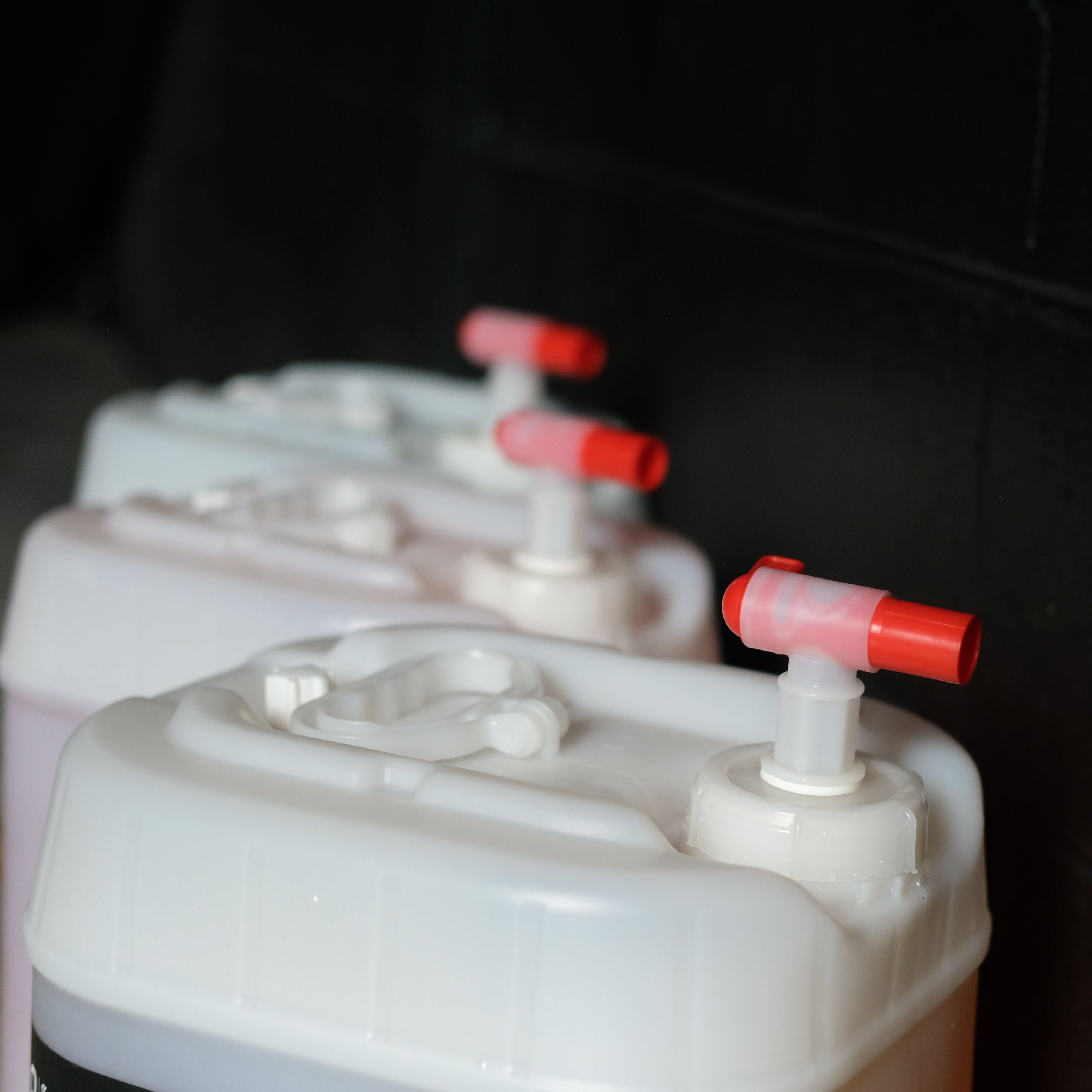 Red 5 Gallon Pail Faucet - Chem-X