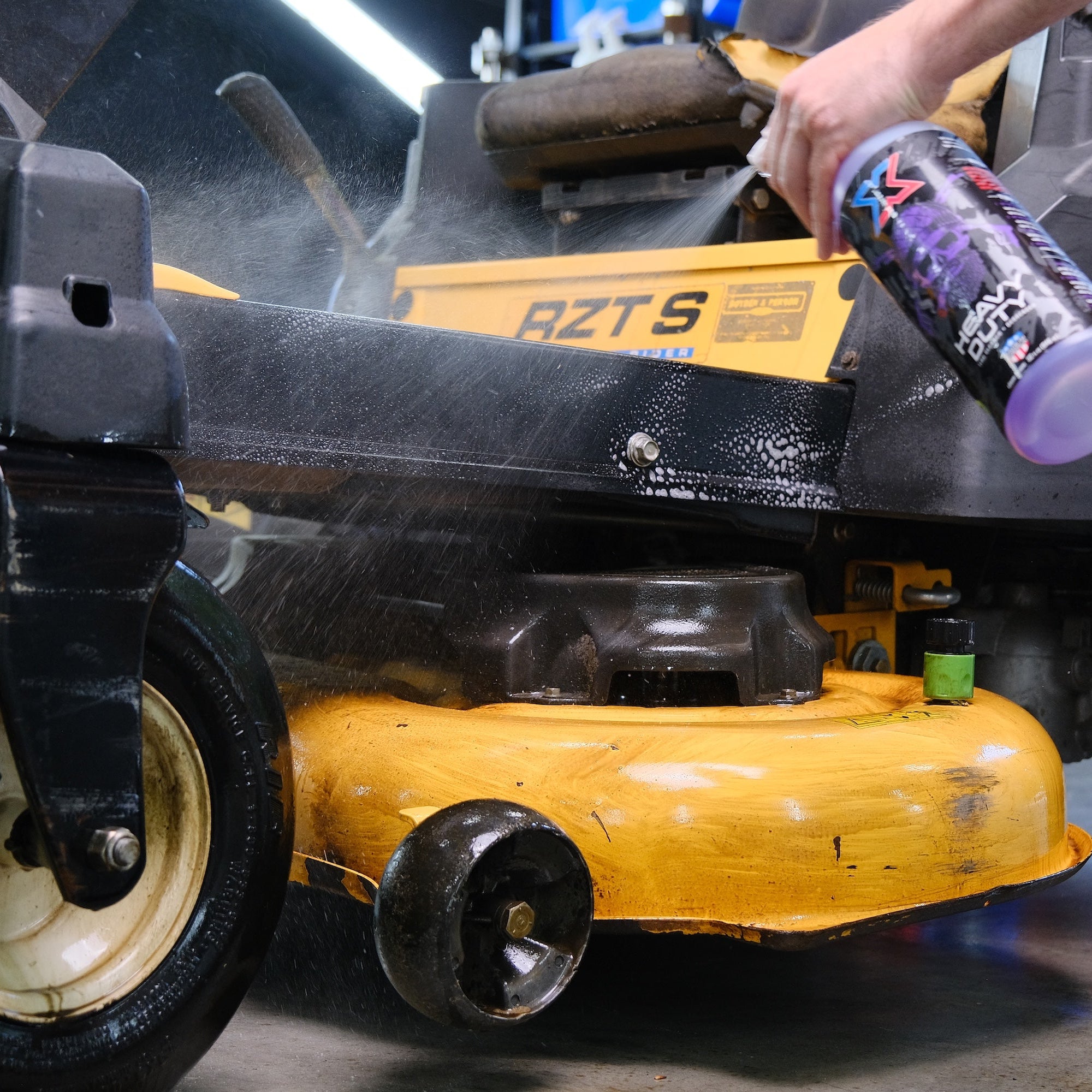 Heavy Duty: Tire Cleaner + Degreaser