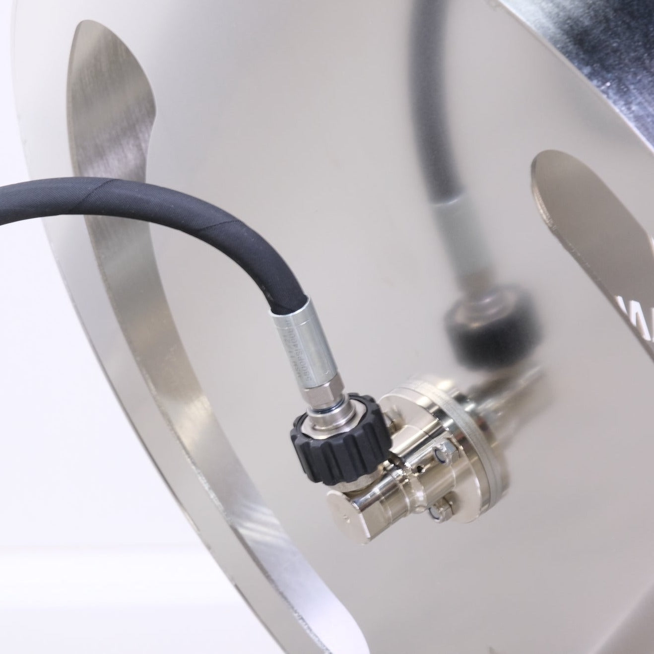 Mosmatic Hurricane Pro HURpz-520 Undercarriage Cleaner 80.618 - Chem-X